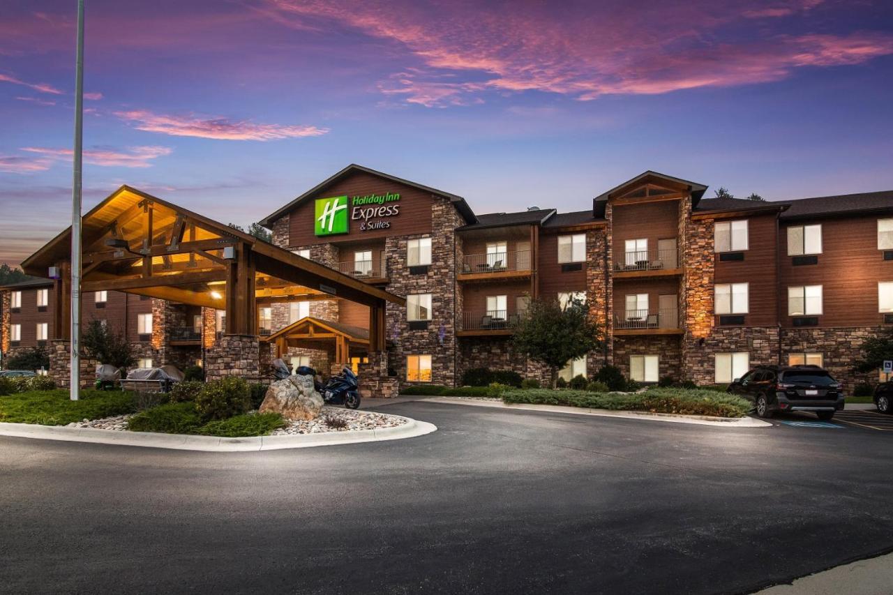Holiday Inn Express & Suites Custer-Mt Rushmore Екстериор снимка