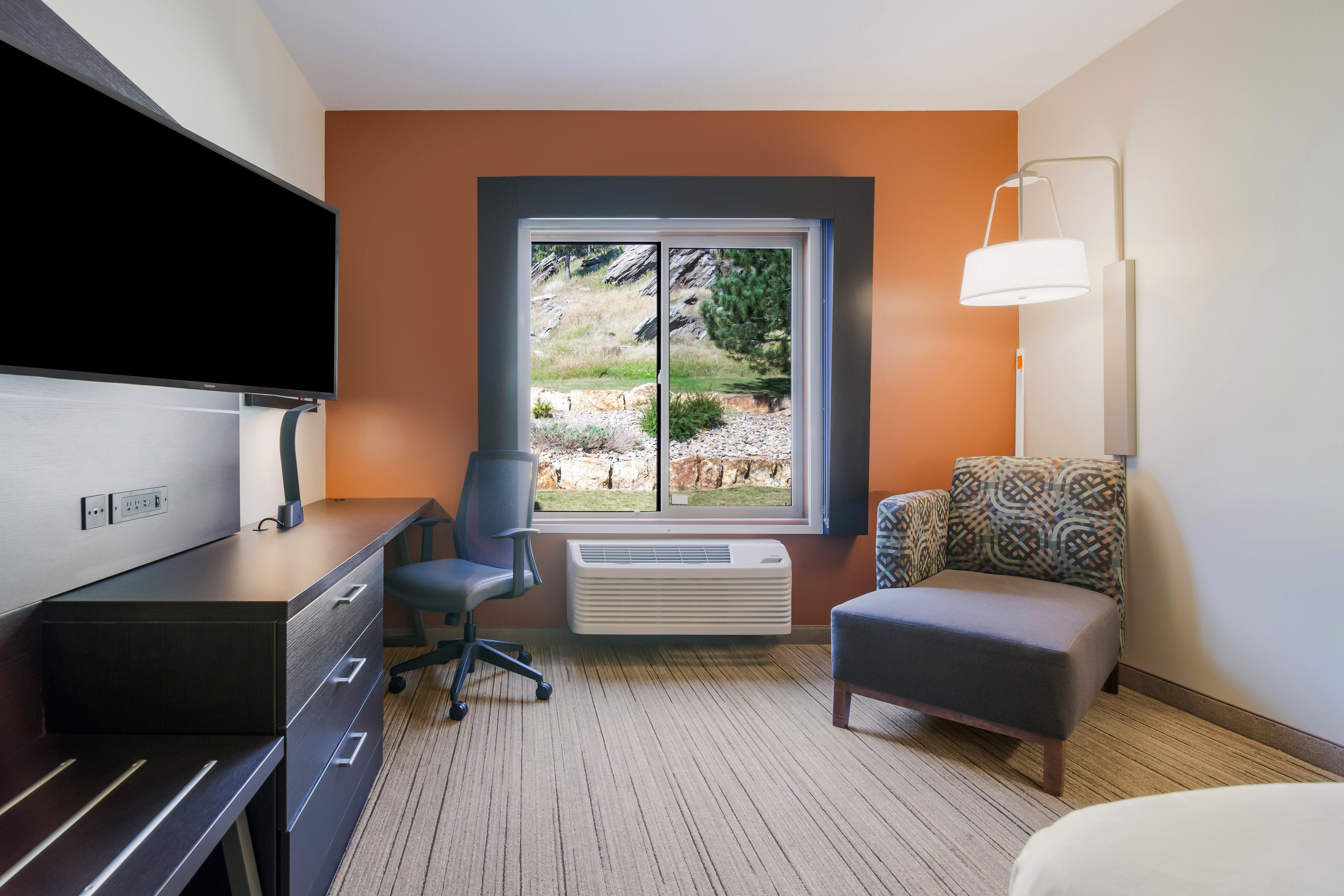 Holiday Inn Express & Suites Custer-Mt Rushmore Екстериор снимка