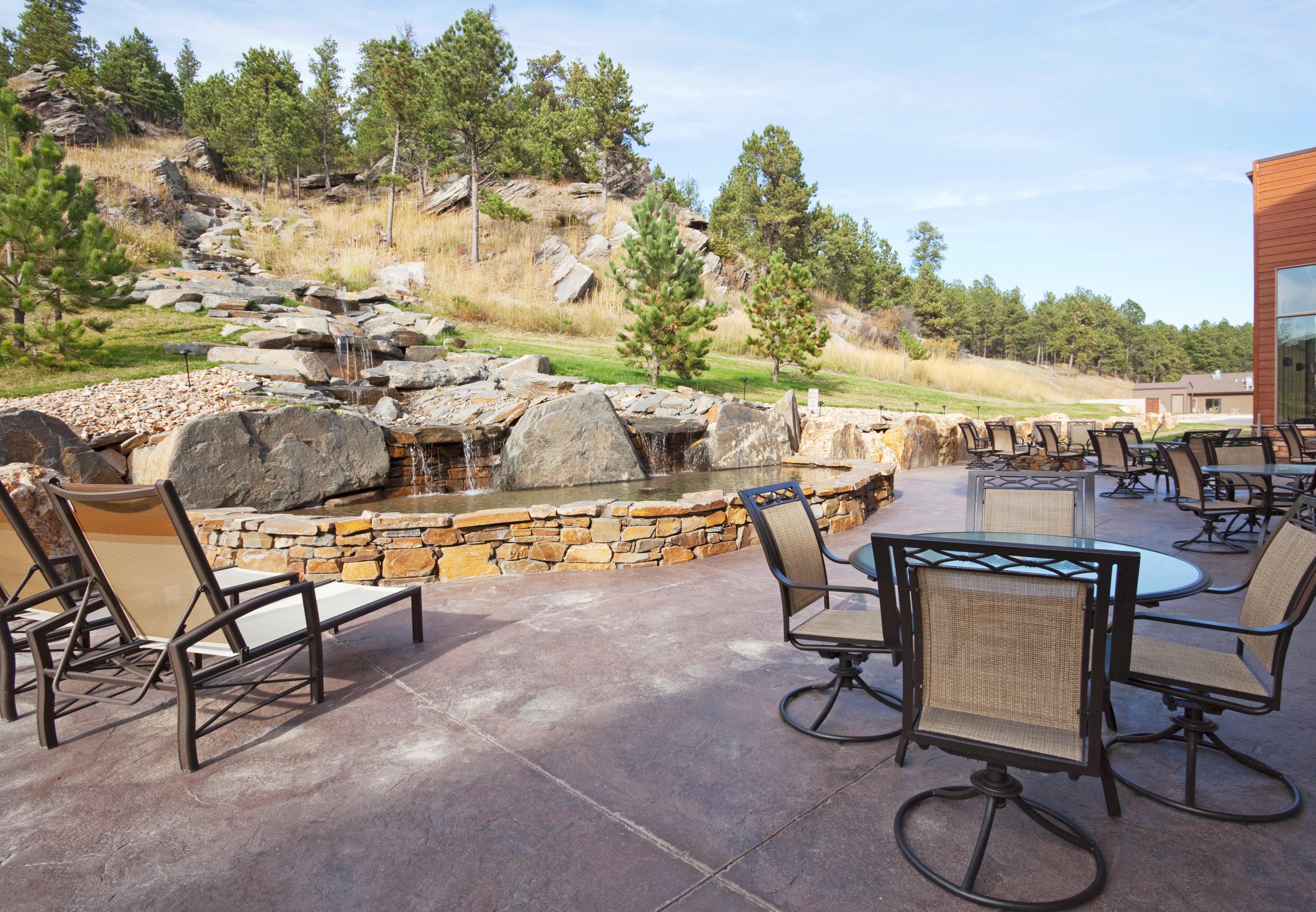 Holiday Inn Express & Suites Custer-Mt Rushmore Екстериор снимка